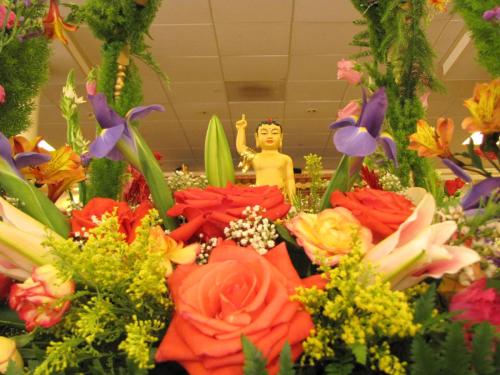 2012-bathing-buddha-ceremony 7826899622 o