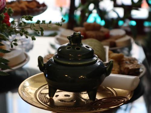 ybni4449 48075114602 o